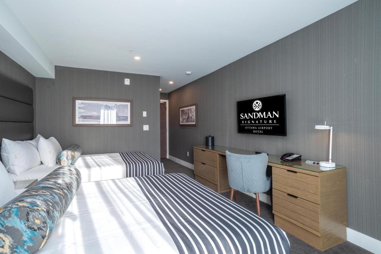 Sandman Signature Ottawa Airport Hotel Exterior photo