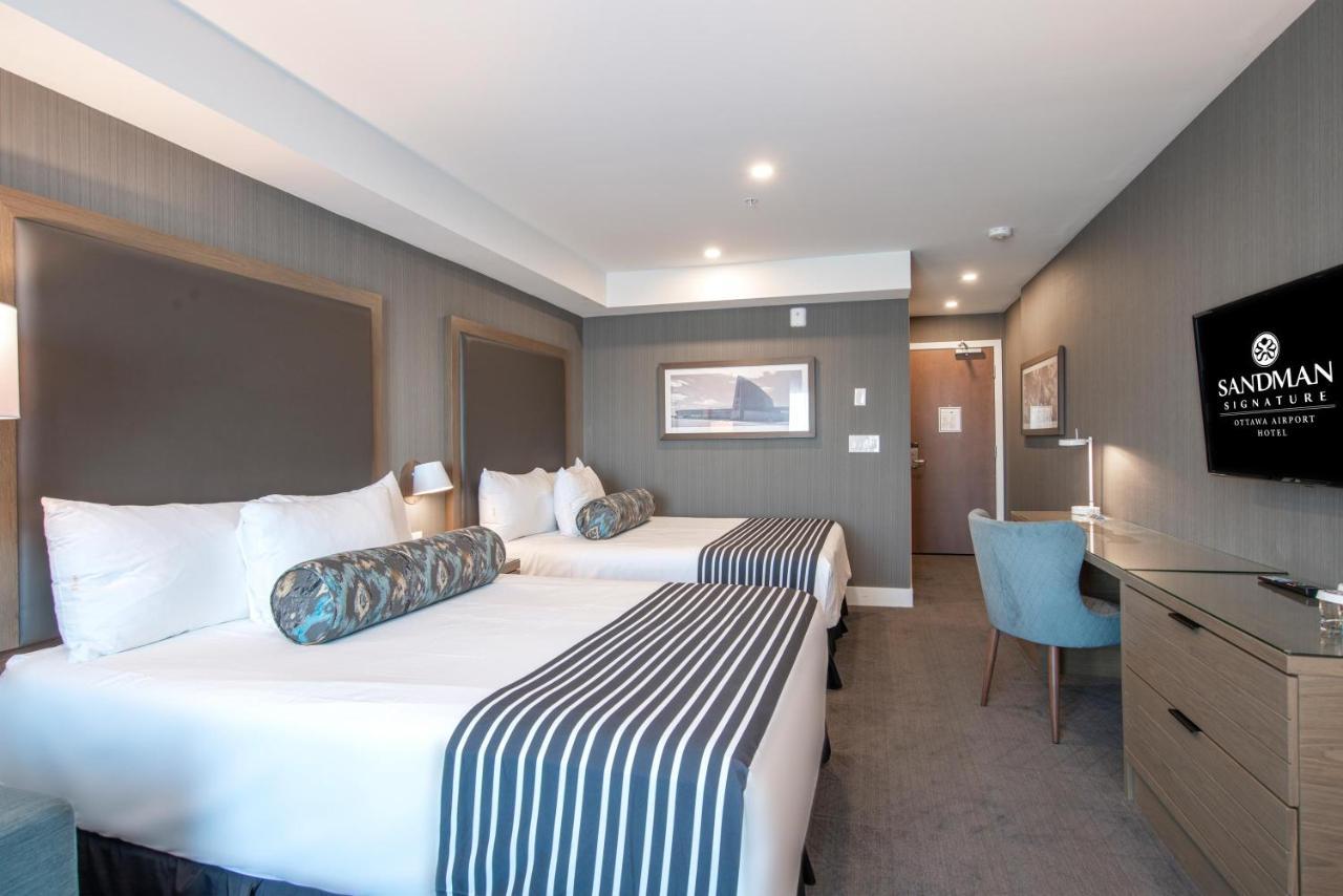 Sandman Signature Ottawa Airport Hotel Exterior photo